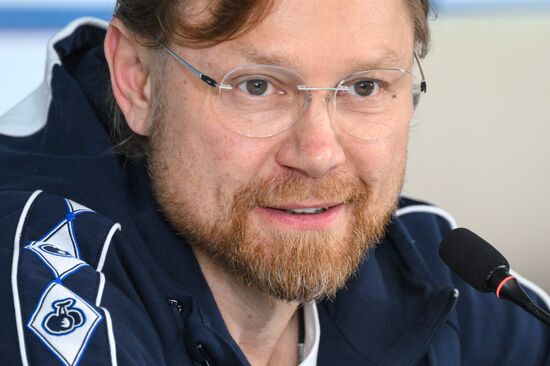 Russia Soccer Dynamo New Head Coach