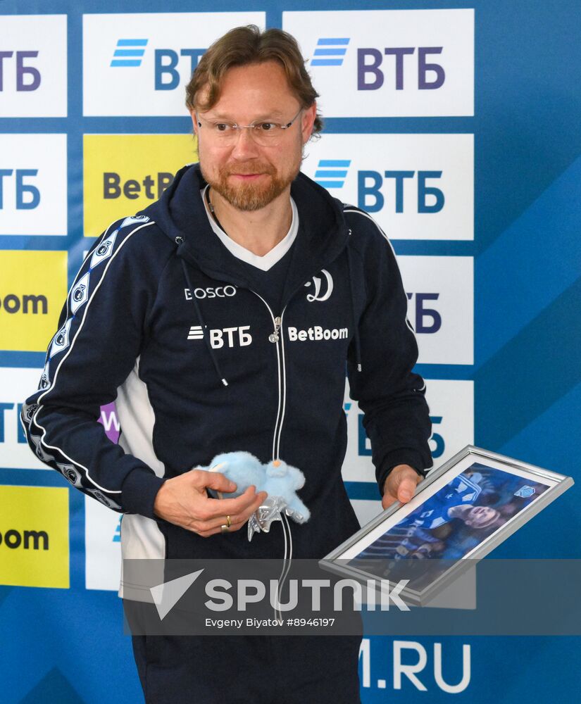 Russia Soccer Dynamo New Head Coach