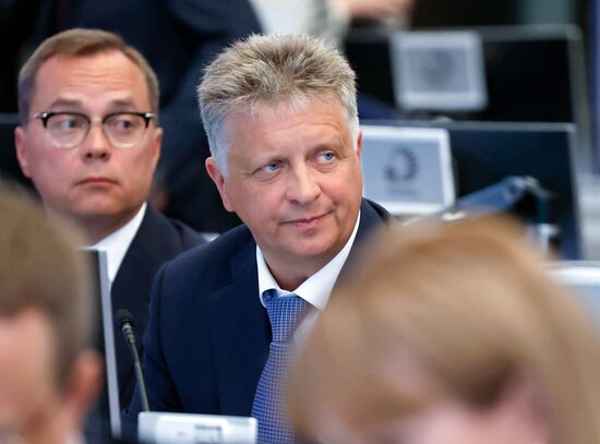 Russia Mishustin Car Industry