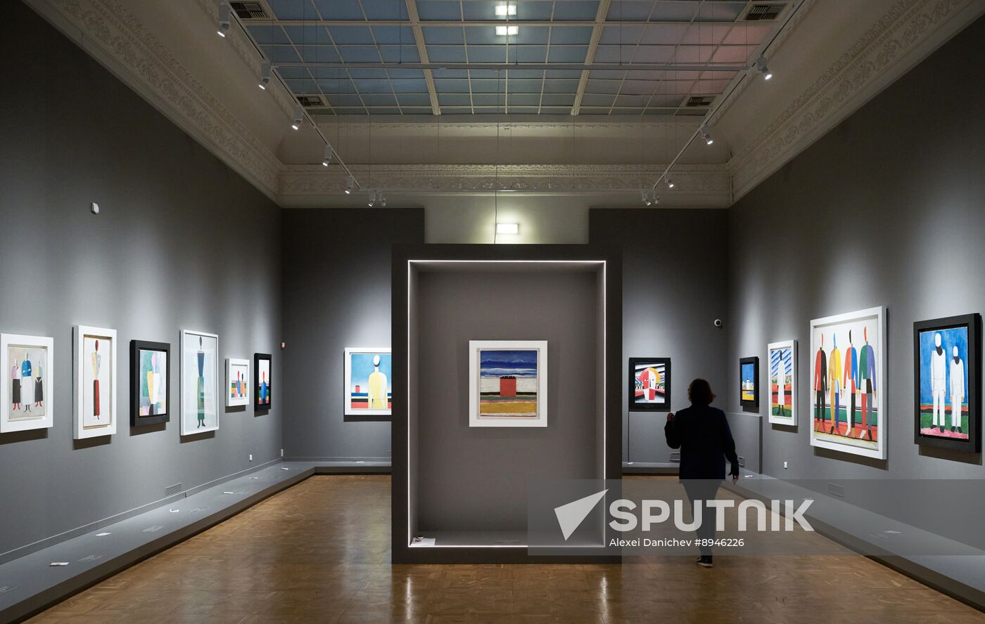 Russia Art Avant-Garde Exhibition