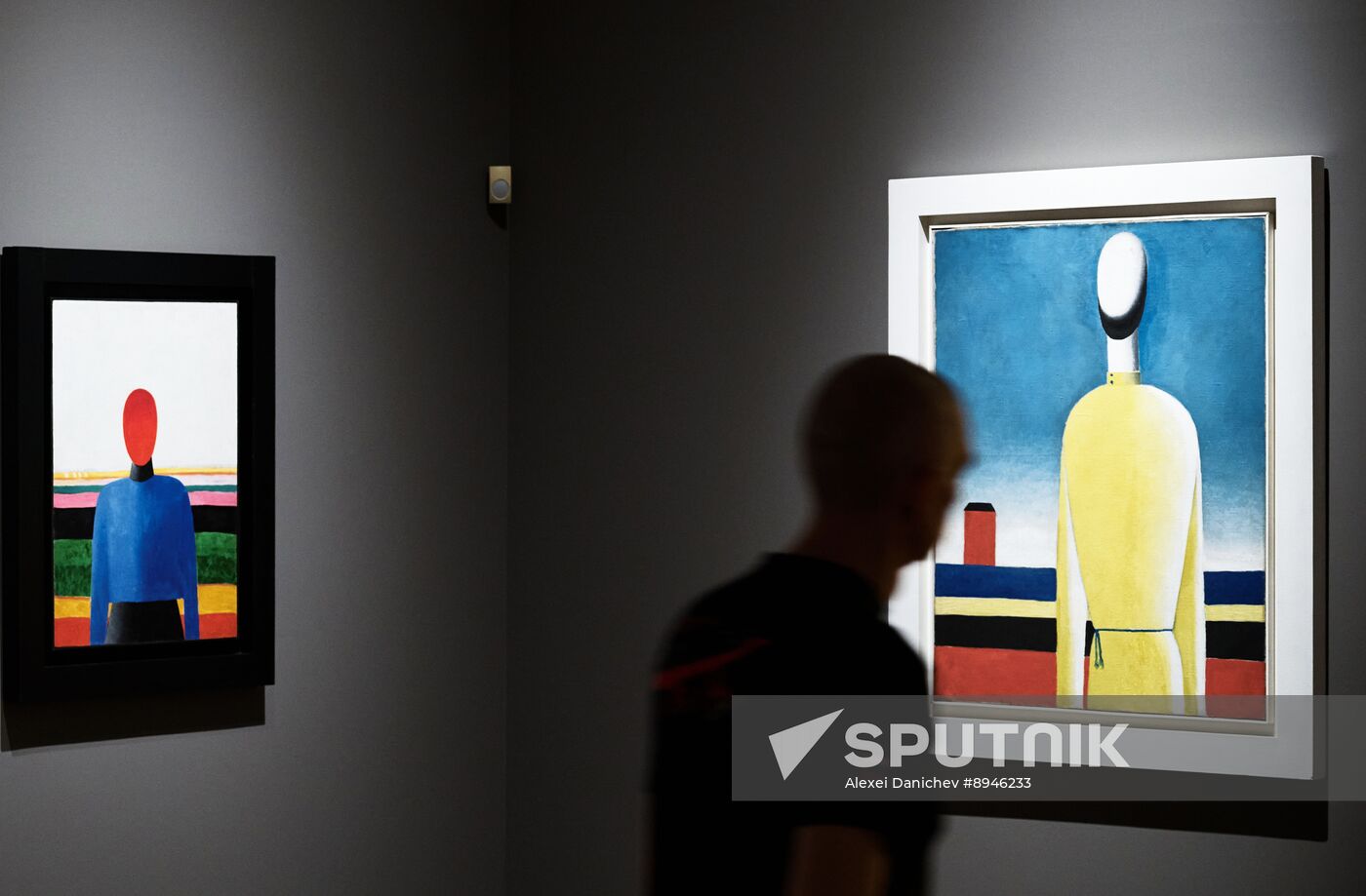 Russia Art Avant-Garde Exhibition