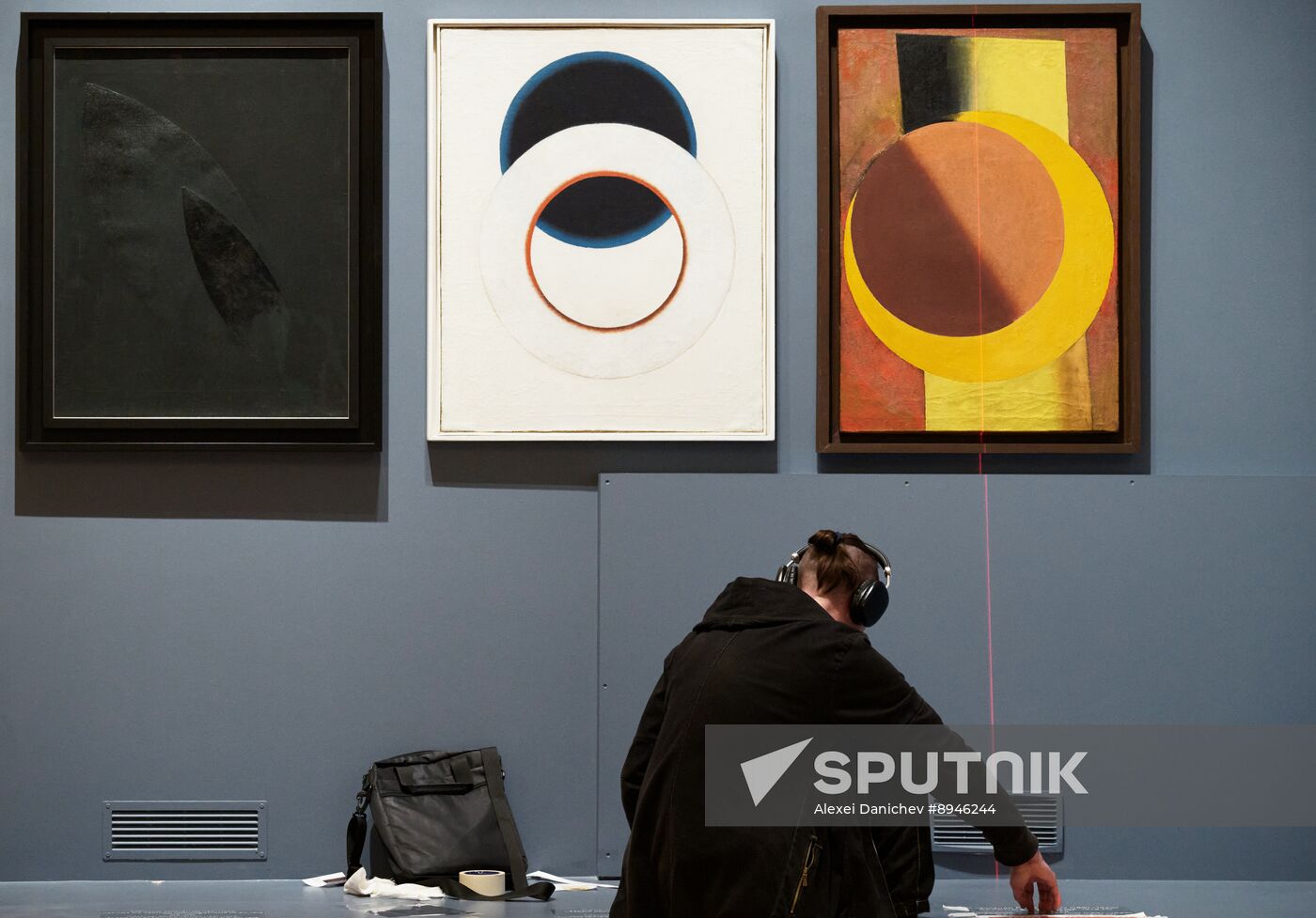 Russia Art Avant-Garde Exhibition