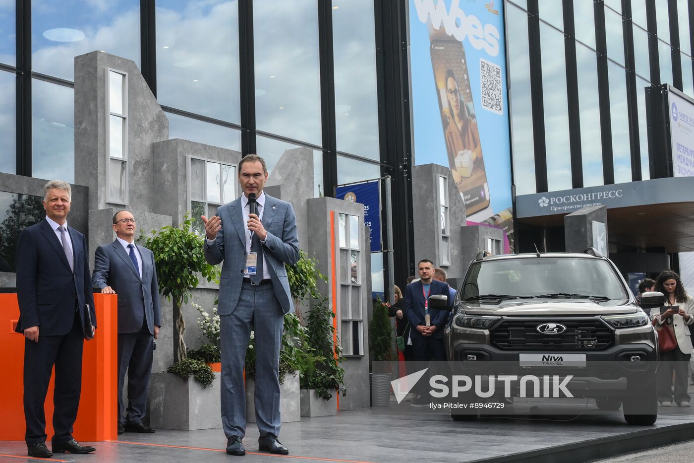 SPIEF-2025. Presentation of AvtoVAZ new models