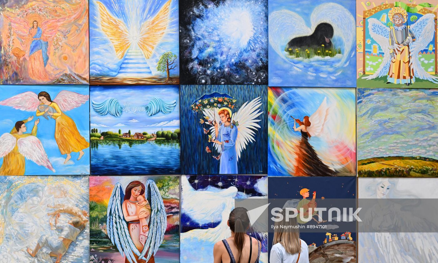 Russia Angels of Peace Art Project