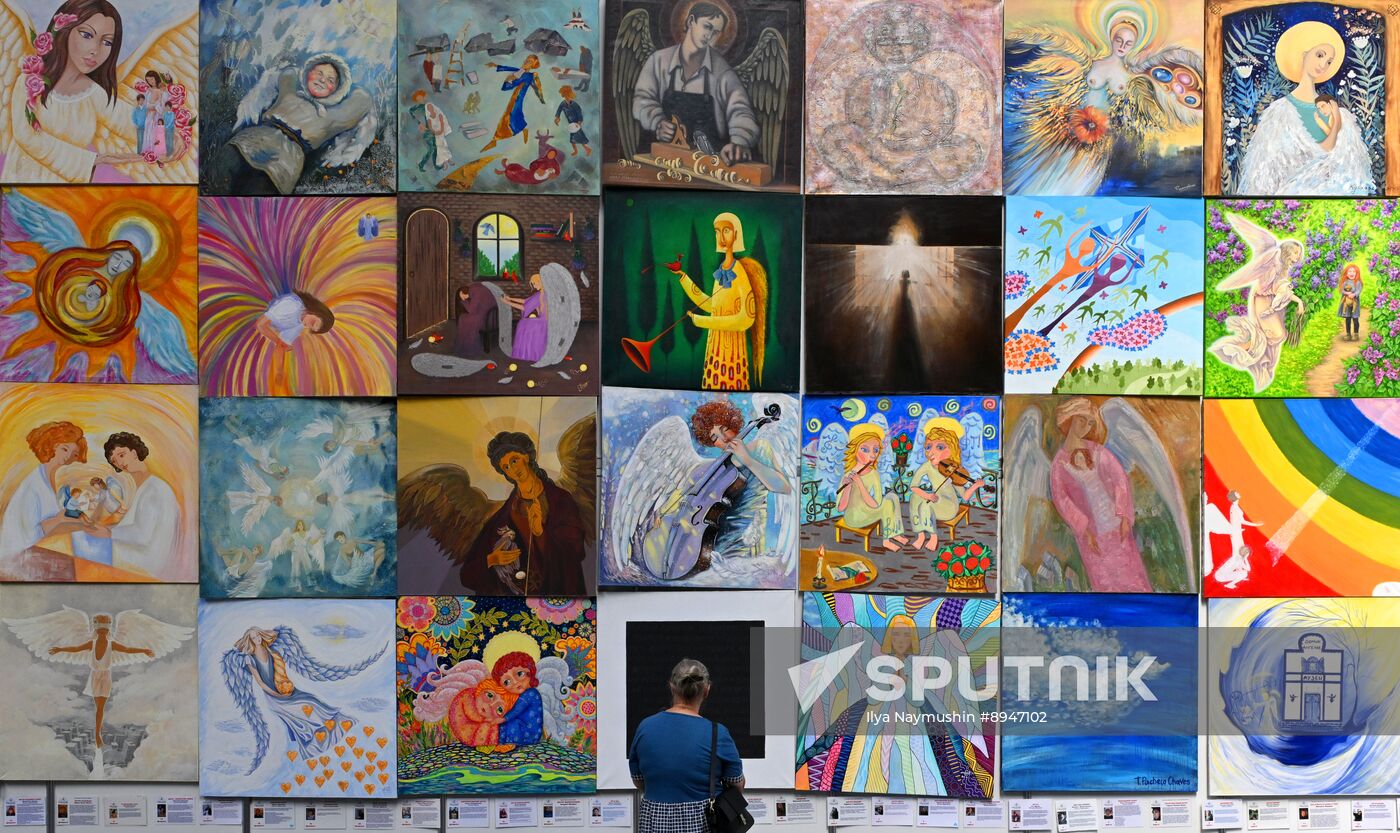 Russia Angels of Peace Art Project