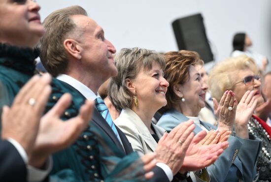 SPIEF-2025. Opening of the 'On the Wings' exhibition and gala show