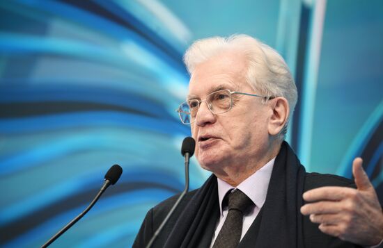 SPIEF-2025. Opening of the 'On the Wings' exhibition and gala show