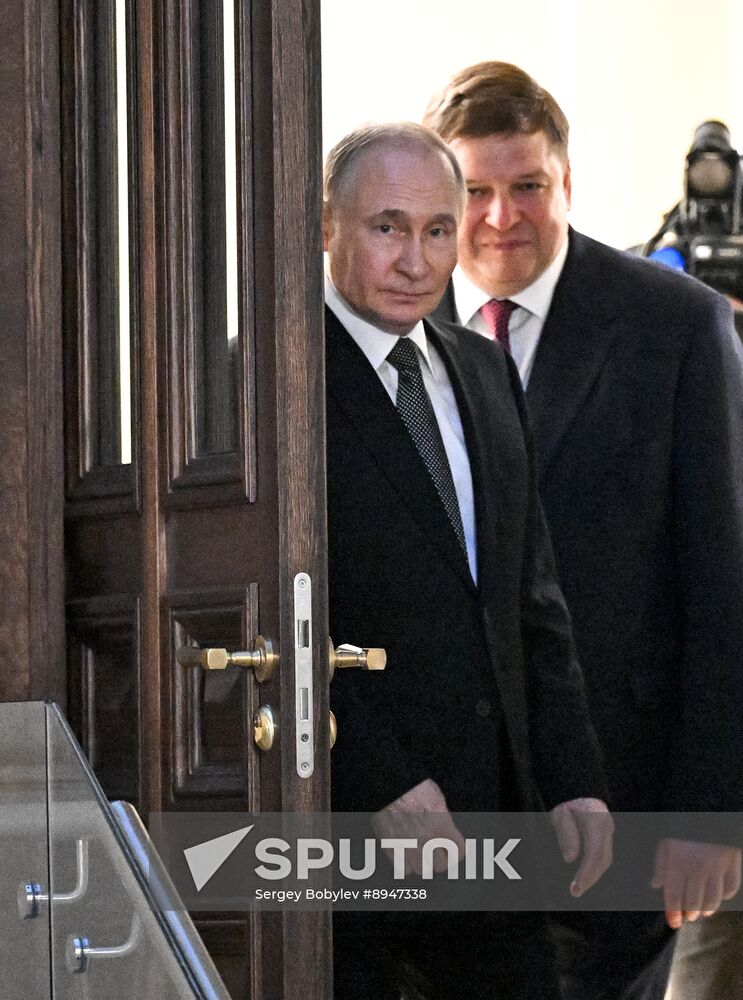 Russia Putin St Petersburg Conservatory