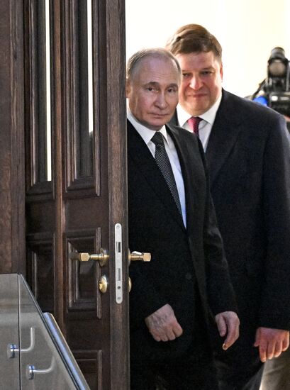 Russia Putin St Petersburg Conservatory