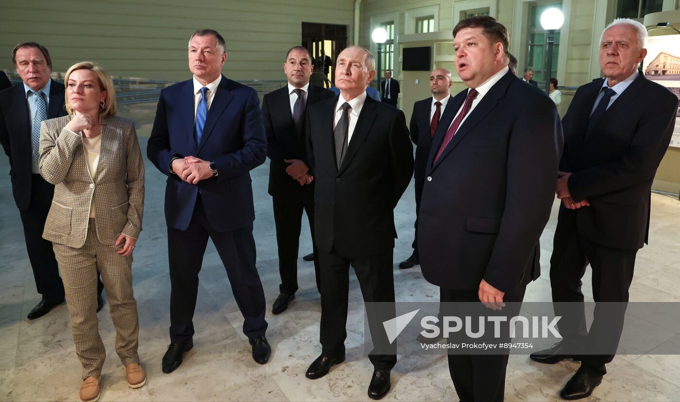 Russia Putin St Petersburg Conservatory