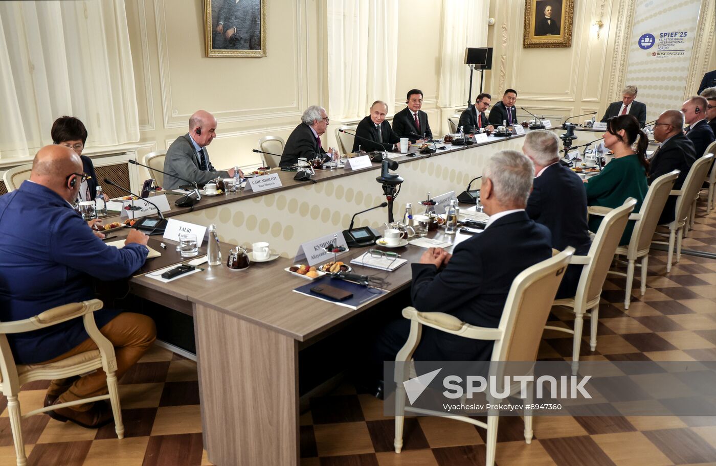 Russia Putin International News Agencies