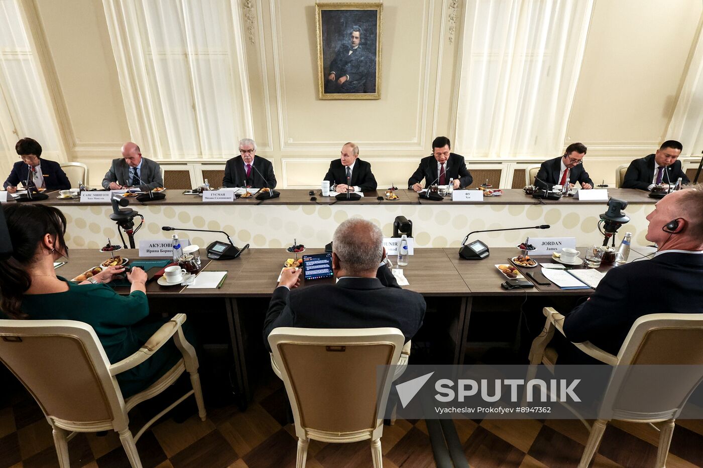 Russia Putin International News Agencies