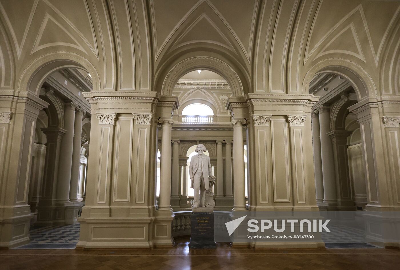 Russia Putin St Petersburg Conservatory
