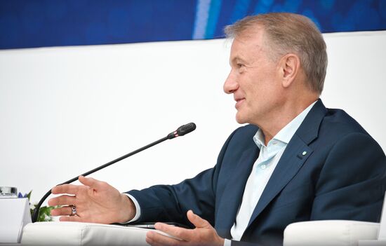 SPIEF-2025. Artificial Intelligence: From Discussion to Implementation