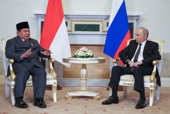 Russia Indonesia