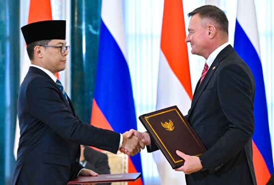 Russia Indonesia