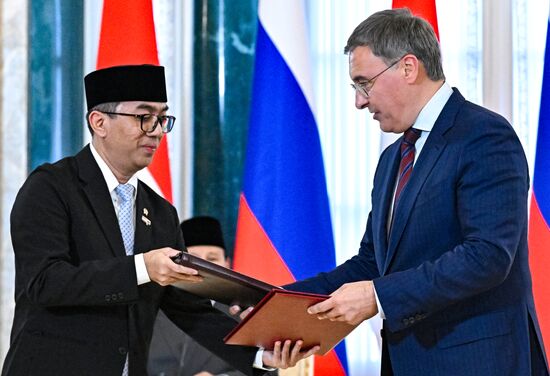 Russia Indonesia