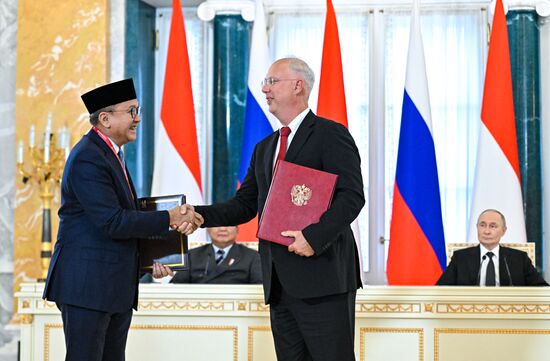 Russia Indonesia