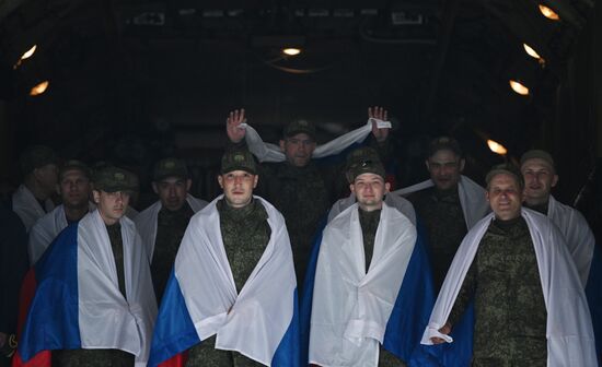 Russia Ukraine Military Operation POWs Exchange