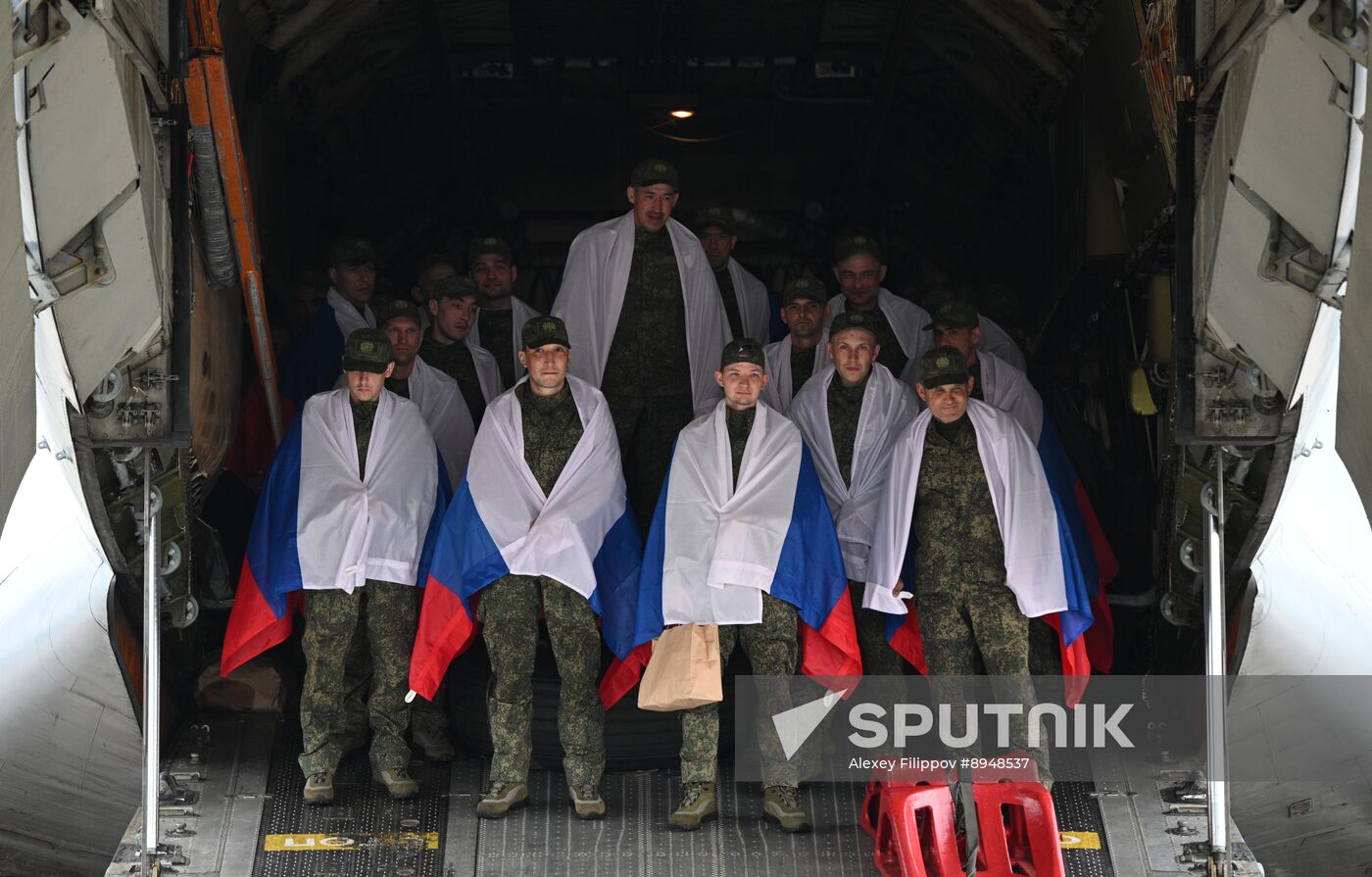 Russia Ukraine Military Operation POWs Exchange