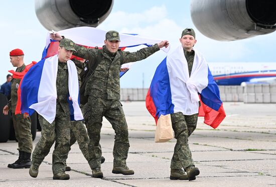 Russia Ukraine Military Operation POWs Exchange