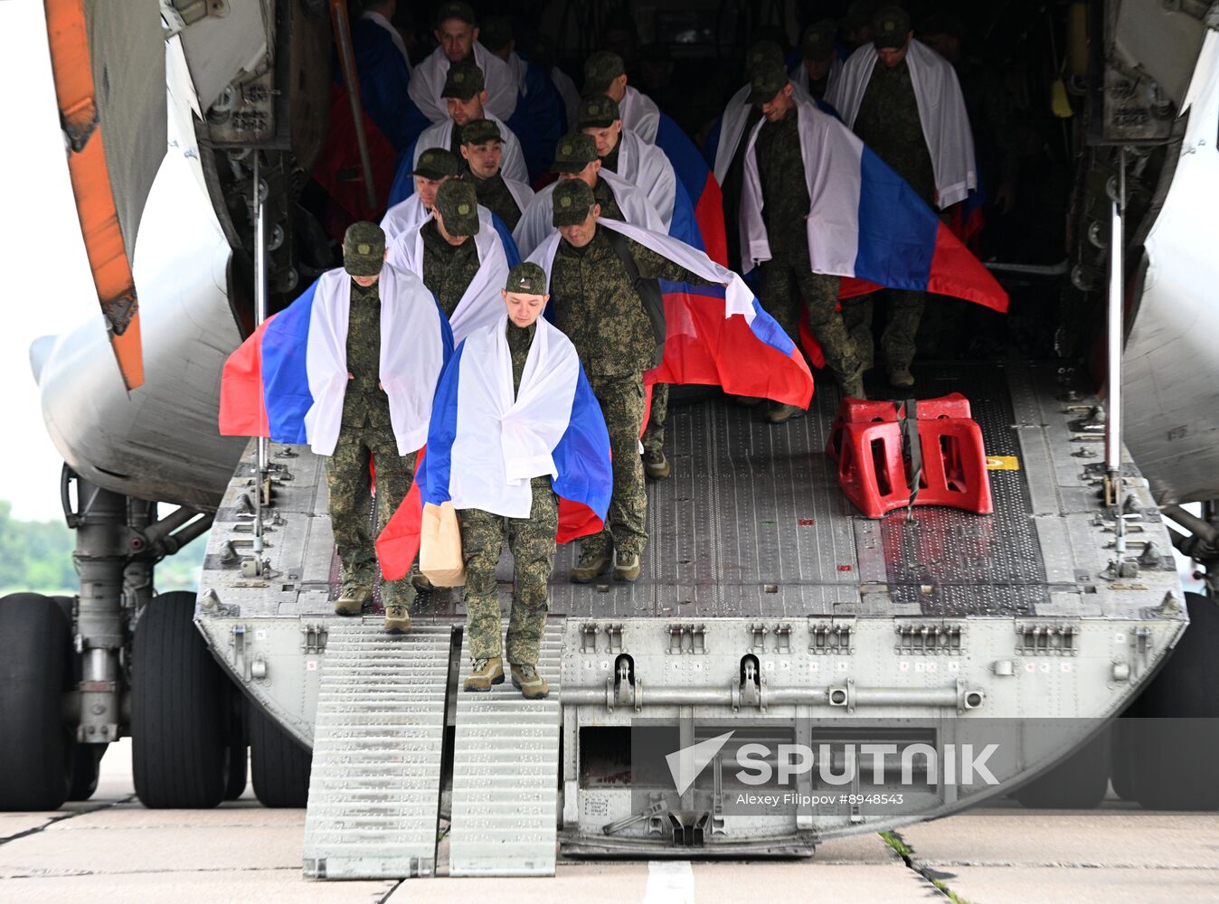 Russia Ukraine Military Operation POWs Exchange