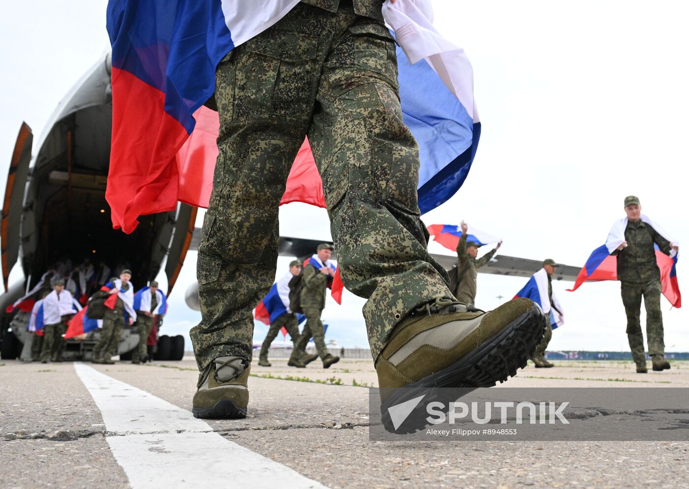 Russia Ukraine Military Operation POWs Exchange