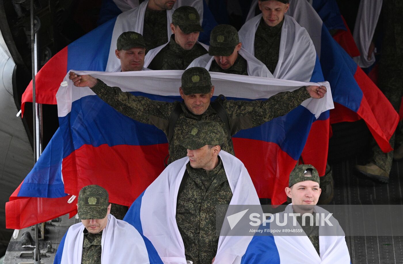 Russia Ukraine Military Operation POWs Exchange