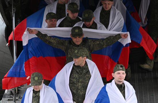 Russia Ukraine Military Operation POWs Exchange
