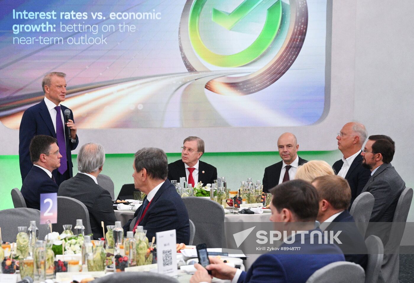 SPIEF-2025. Interest rates vs. economic growth: betting on the near-term outlook