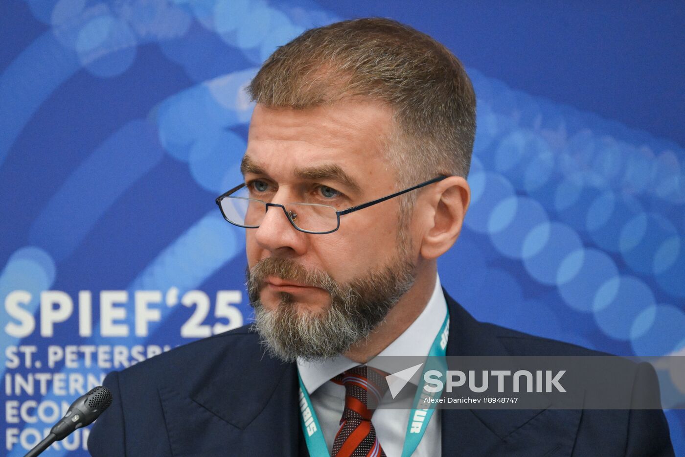 SPIEF-2025. The Russian Automotive Industry: Between Globalization and Sovereign Development