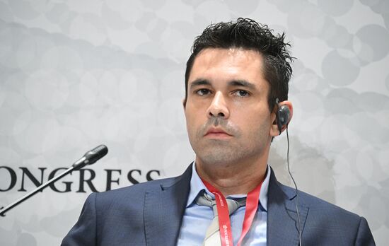 SPIEF-2025. The Science of AI: A New Path to Leadership