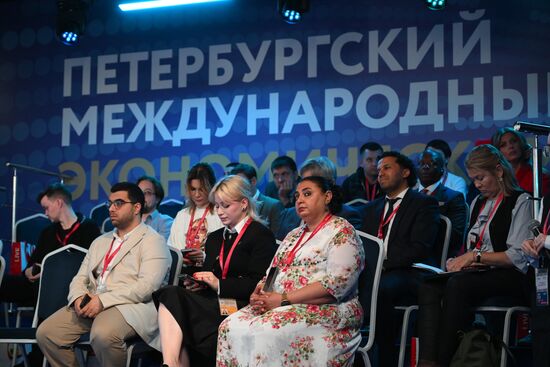 SPIEF-2025. Russia and the Arab World: New Decision-Making Centres in the Global Arena