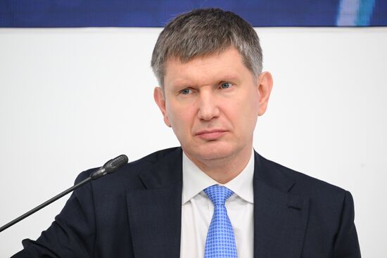 SPIEF-2025. A New Perspective on Productivity: Adaptation and Growth in a Changing World