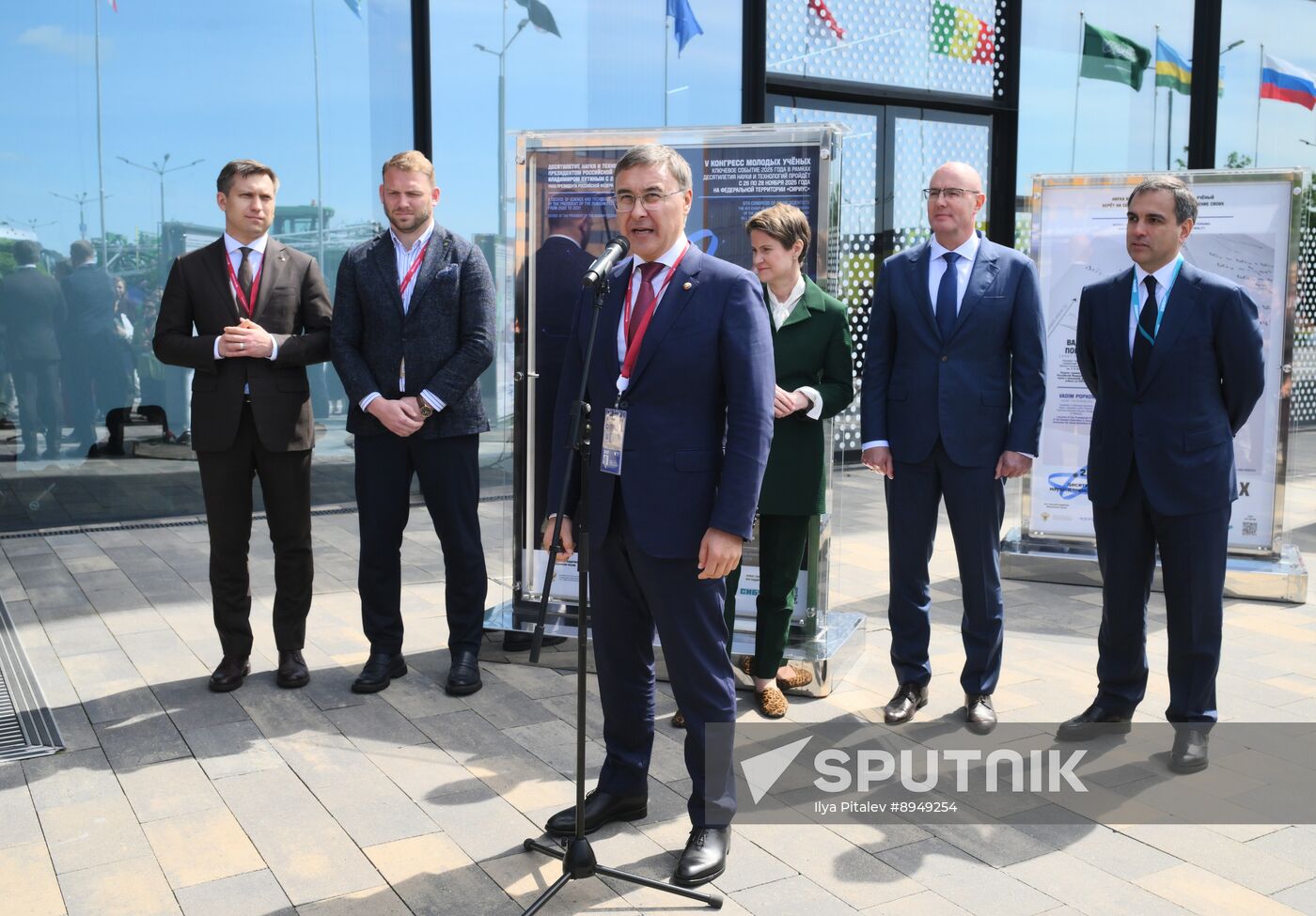 SPIEF-2025. Science in Faces exhibition