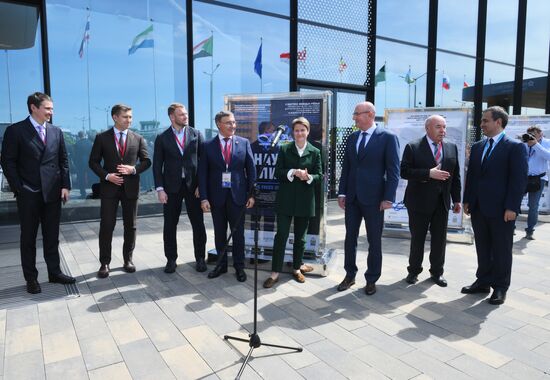 SPIEF-2025. Science in Faces exhibition
