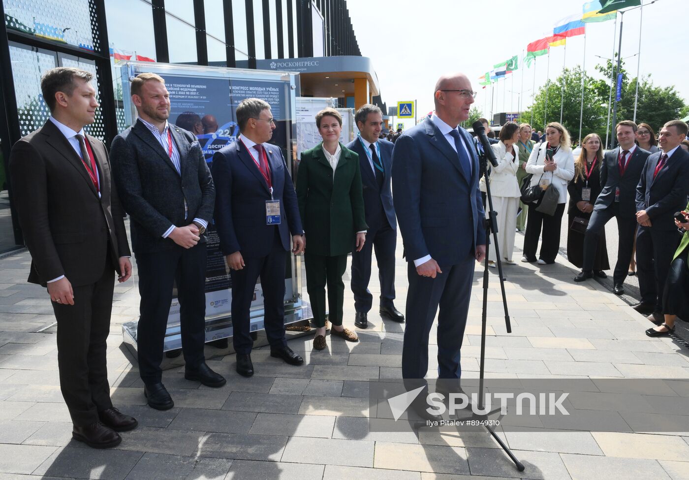 SPIEF-2025. Science in Faces exhibition