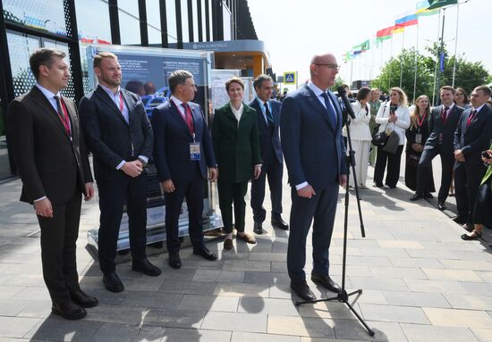 SPIEF-2025. Science in Faces exhibition