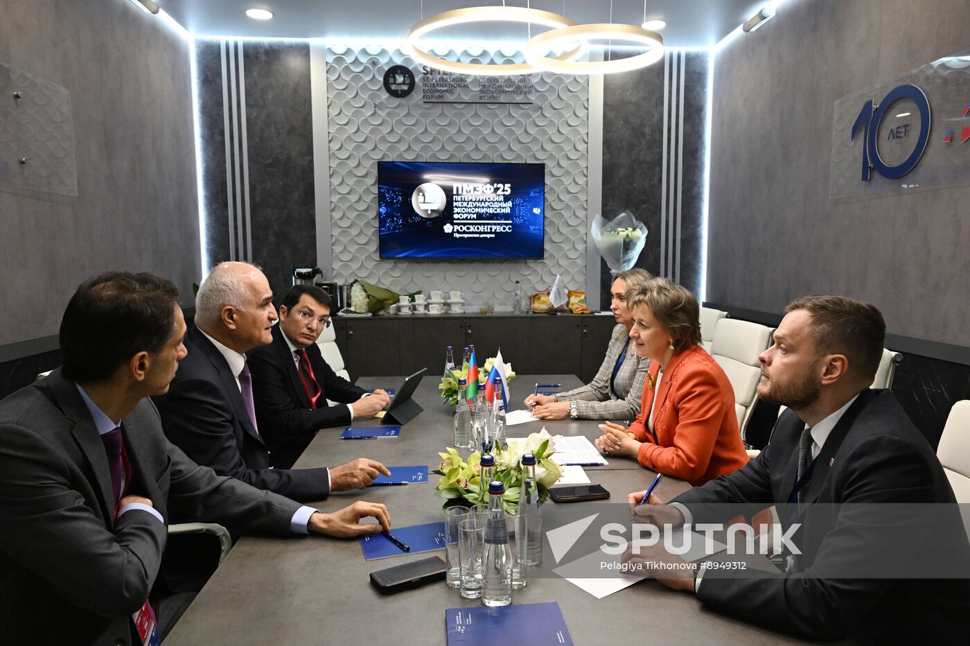 SPIEF-2025. Meeting of REC General Director V. Nikishina and Azerbaijan Deputy Prime Minister S. Mustafayev