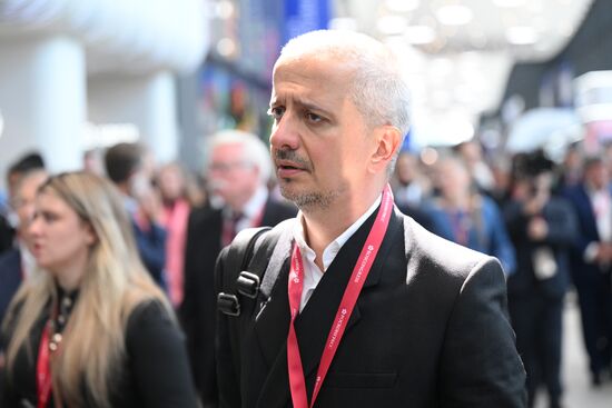 SPIEF-2025. Plenary Session. Guest Arrival