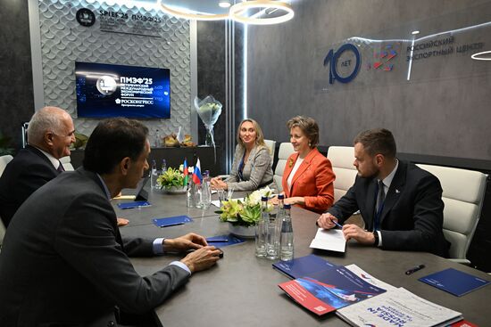SPIEF-2025. Meeting of REC General Director V. Nikishina and Azerbaijan Deputy Prime Minister S. Mustafayev