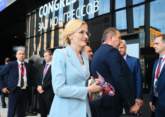SPIEF-2025. Plenary Session. Guest Arrival