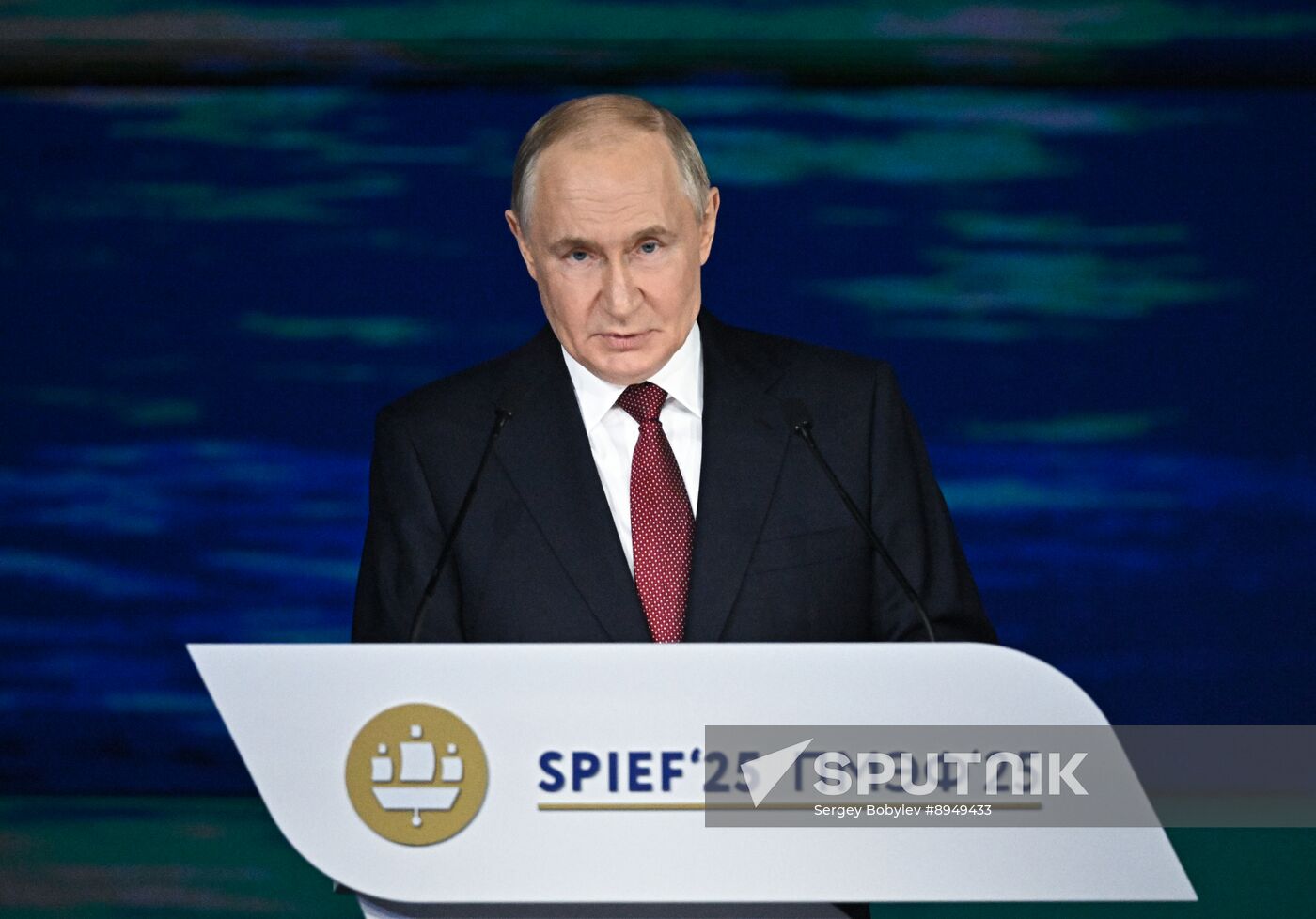 SPIEF-2025. Plenary Session