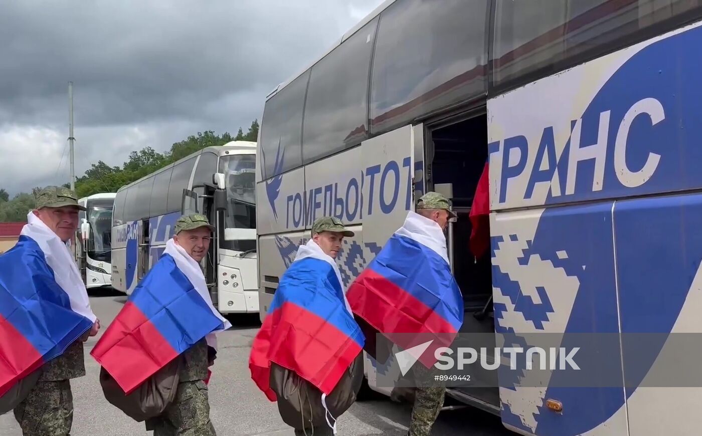 Russia Ukraine Military Operation POWs Exchange