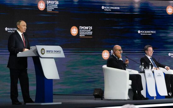 SPIEF-2025. Plenary Session