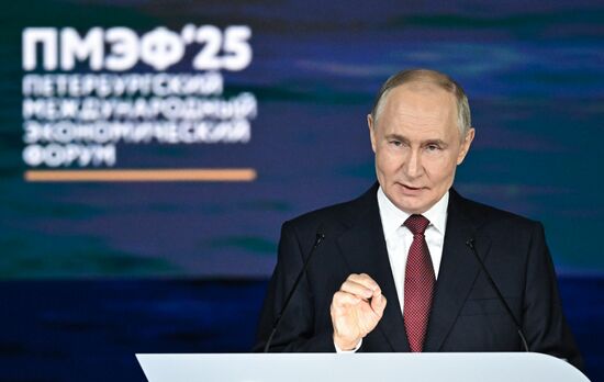 SPIEF-2025. Plenary Session