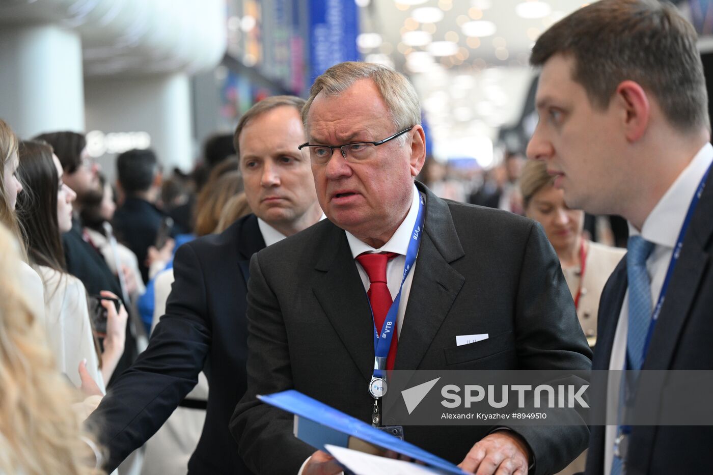 SPIEF-2025. Plenary Session. Guest Arrival