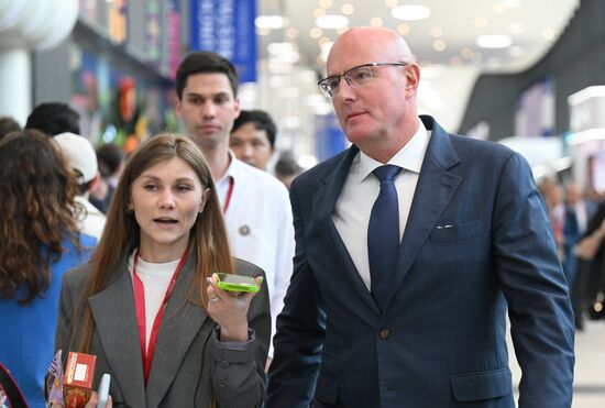 SPIEF-2025. Plenary Session. Guest Arrival