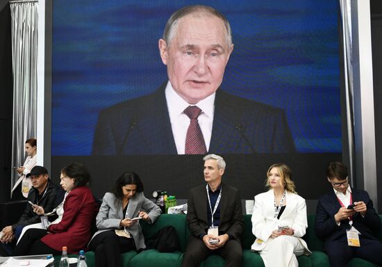 SPIEF-2024. Plenary Session Broadcast