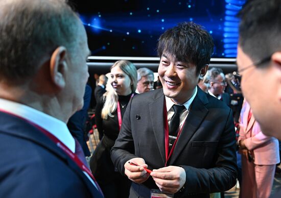 SPIEF-2025. Plenary Session. Guest Arrival